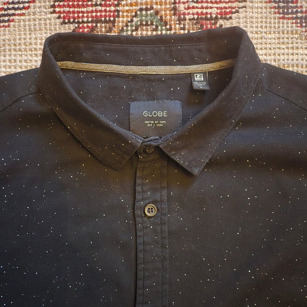 Mens Globe Shirt | Textured Flannel Casual Shirt (Size Large)
